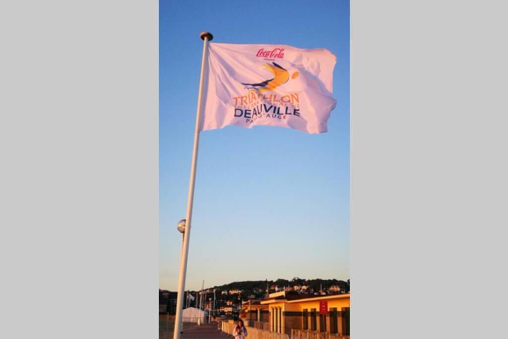 Nid Douillet à Bagatelle Apartamento Deauville Exterior foto